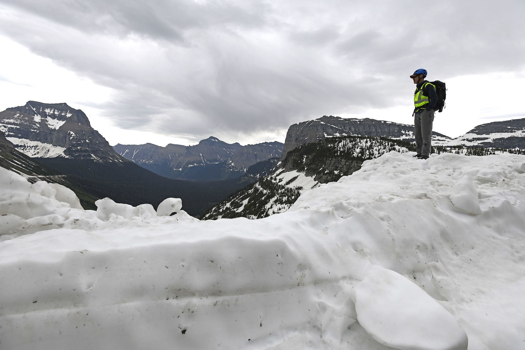 Going-to-the-Sun Road Plowing 2018 03.jpg